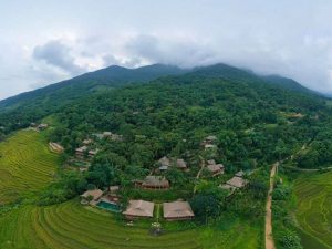 panoramique sur le village Don